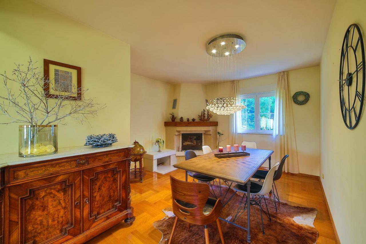Villa Artea Podstrana Buitenkant foto
